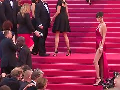Bella Hadid Cannes Redcarpet